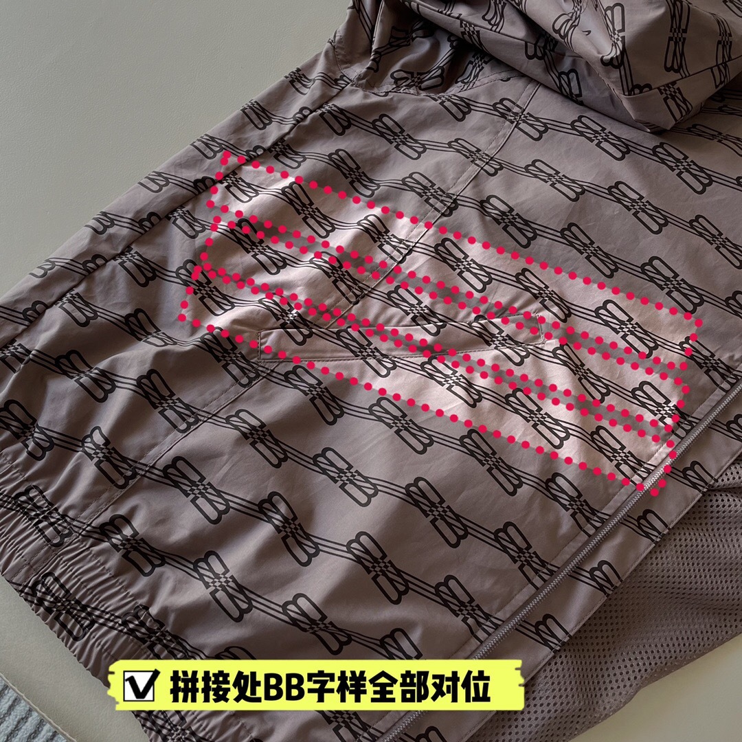 P639 BB满身logo风衣 · image 6