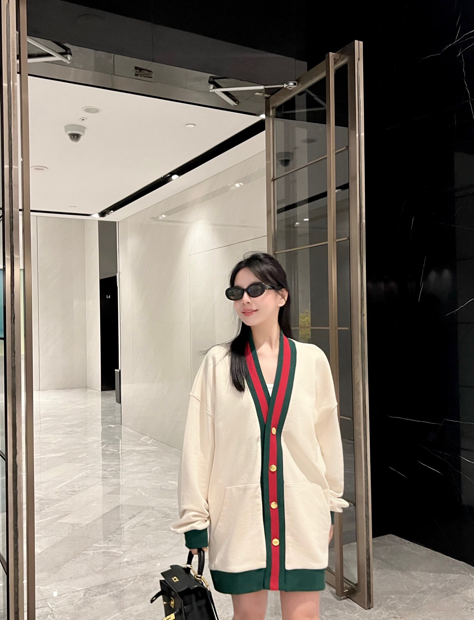 P469 G红绿织带条开衫杏色 · image 17