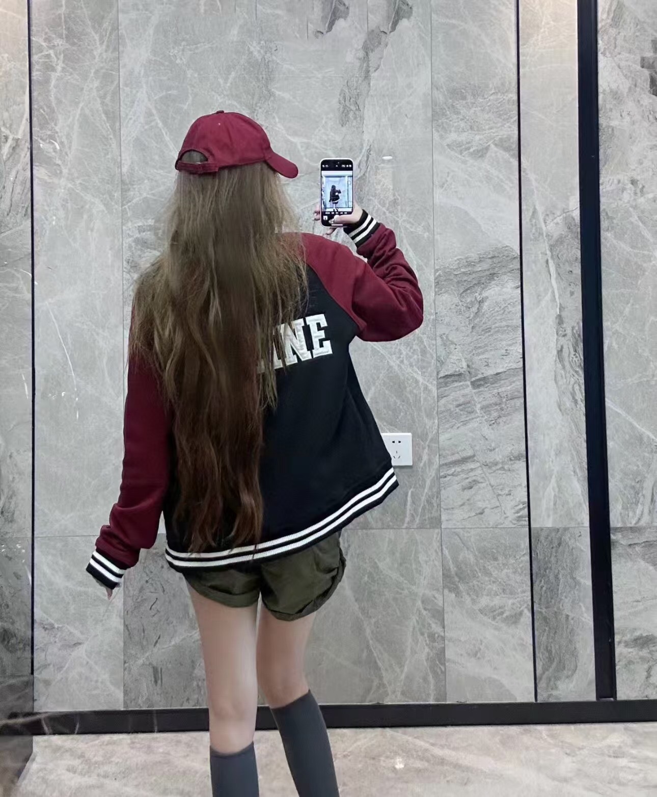 P719 拼色棒球外套 · image 19