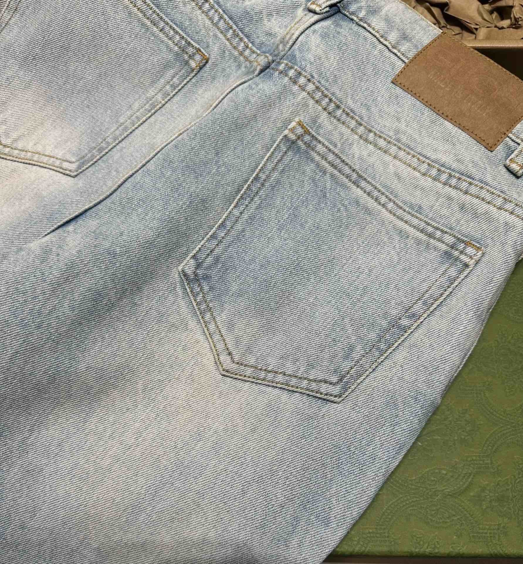 P459 脚口花纹牛仔裤蓝色 · image 6