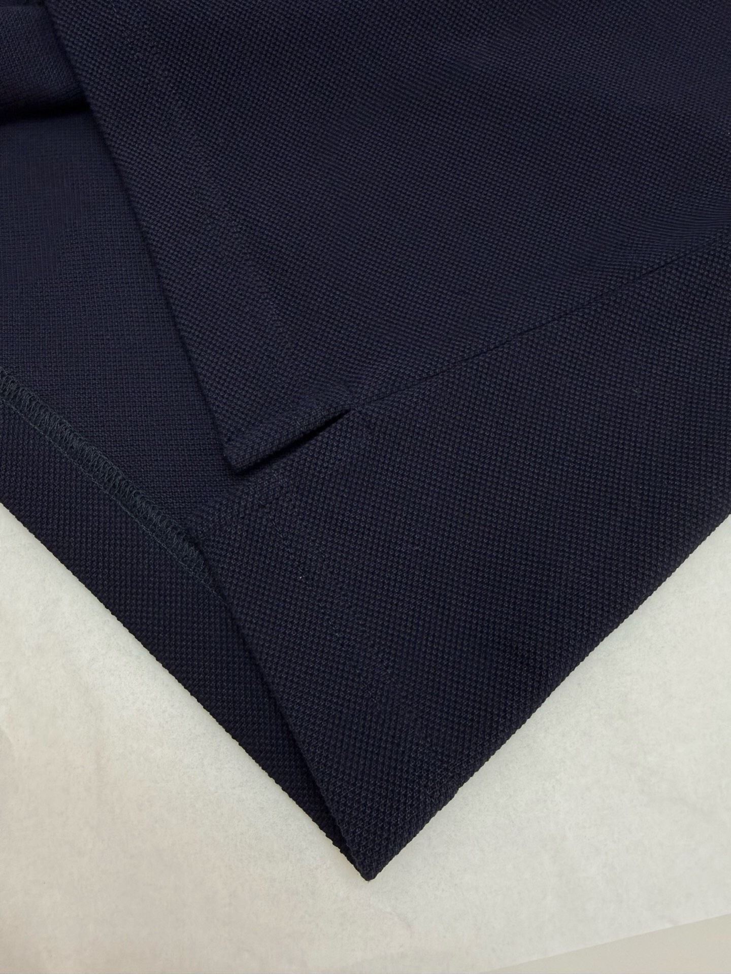 P299 深蓝色白镶边POLO衫 · image 9