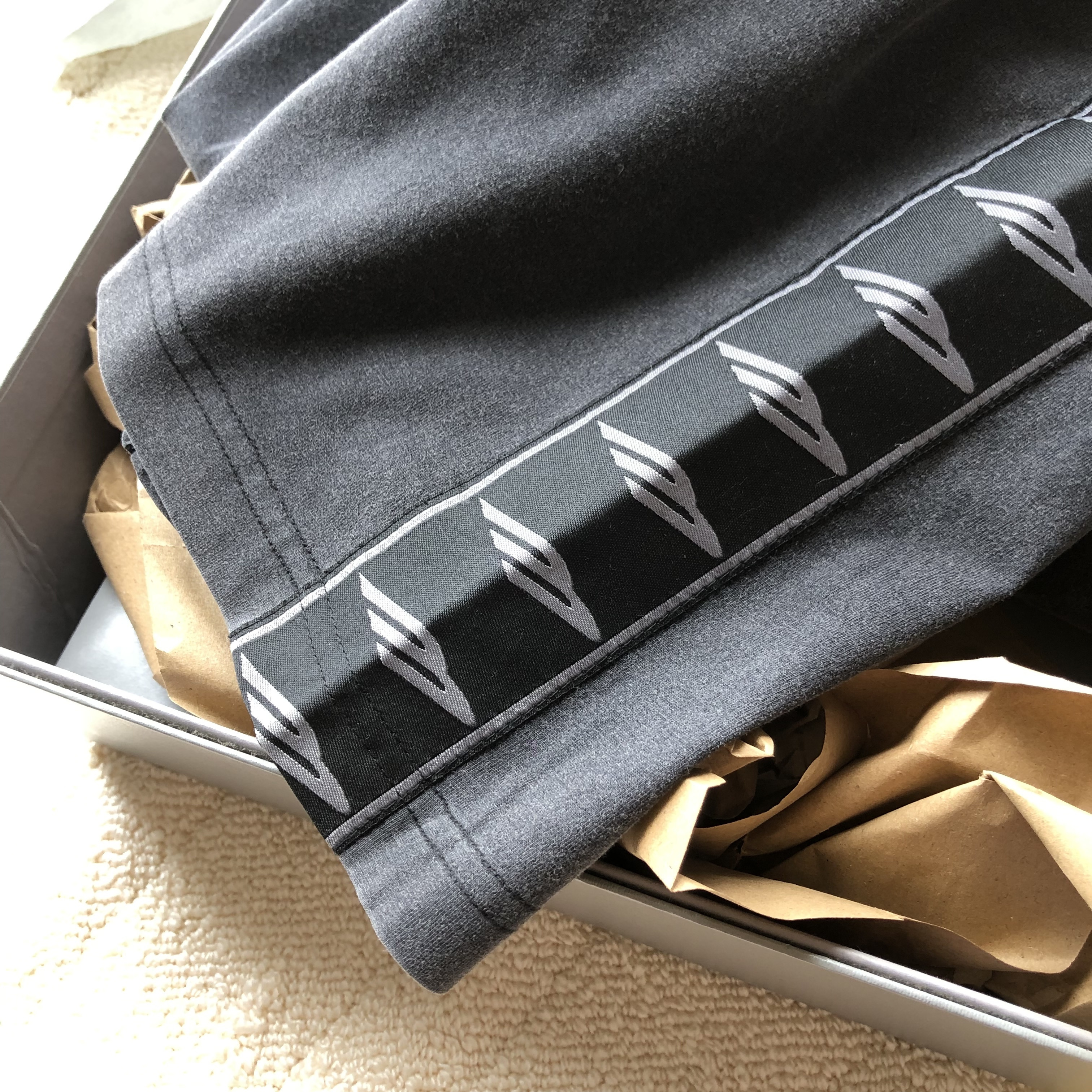 P229 巴黎肩带T恤水洗黑 · image 20