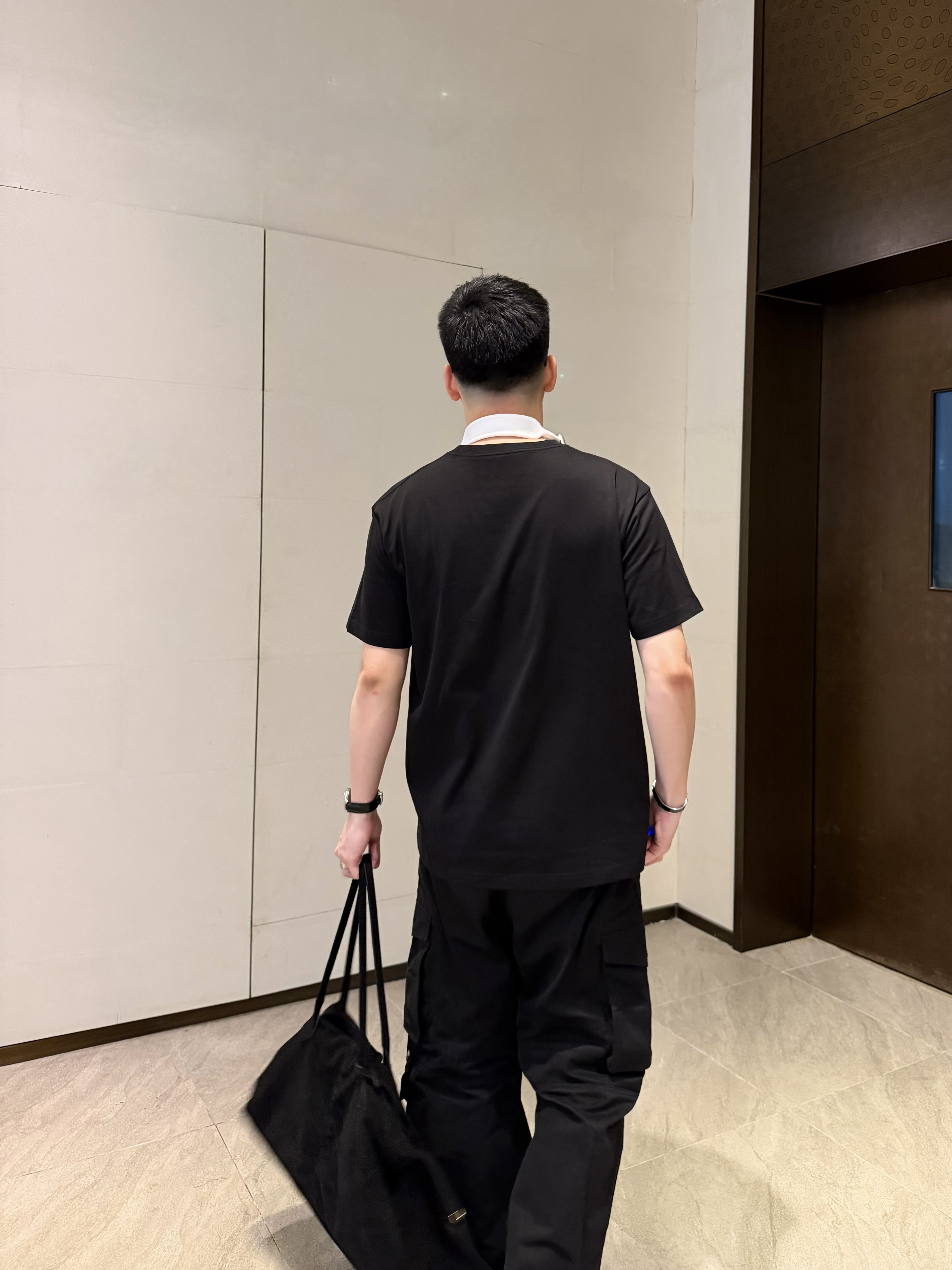 P229 迪特里刺绣T恤黑色 · image 27