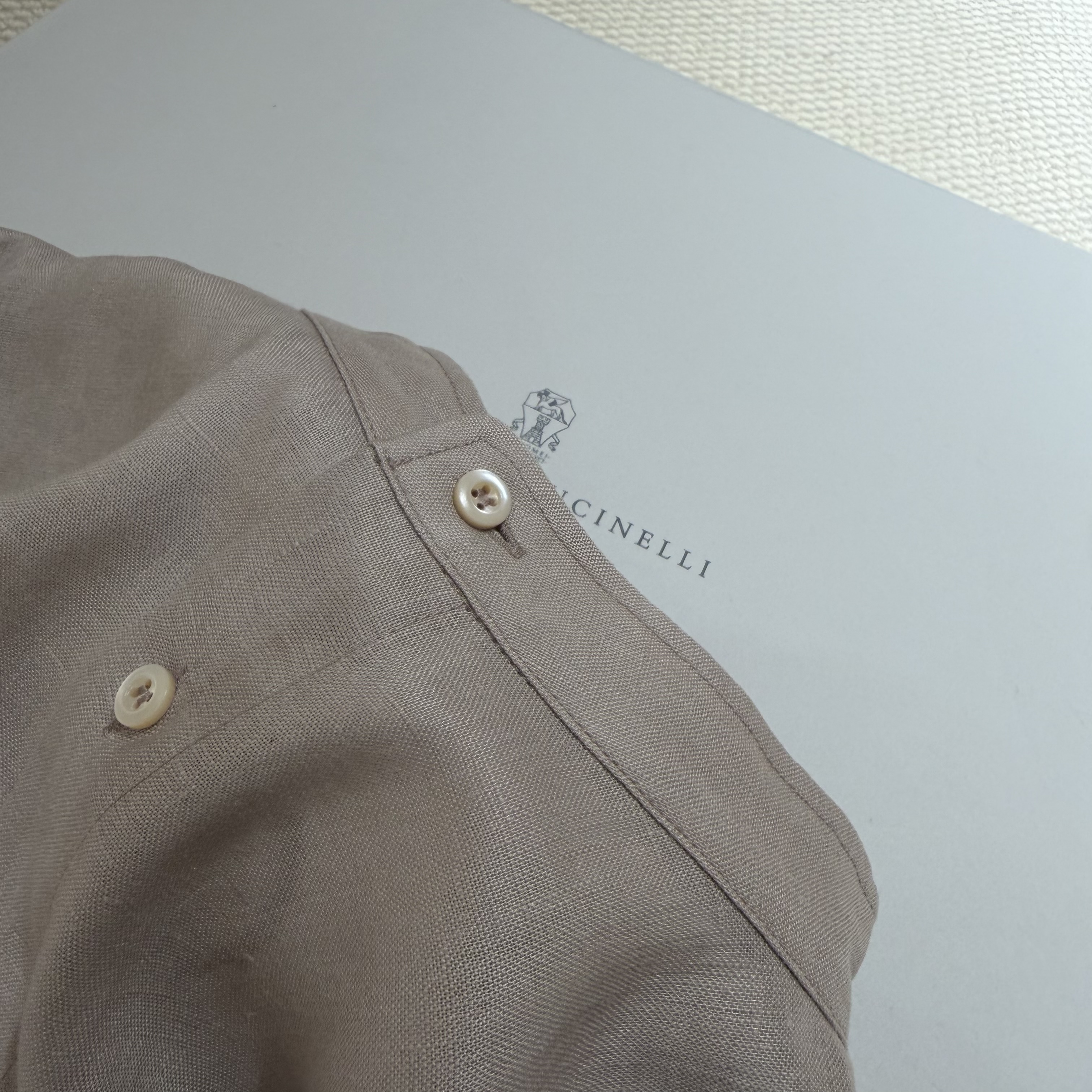 P399 立领亚麻衬衫米色 · image 6