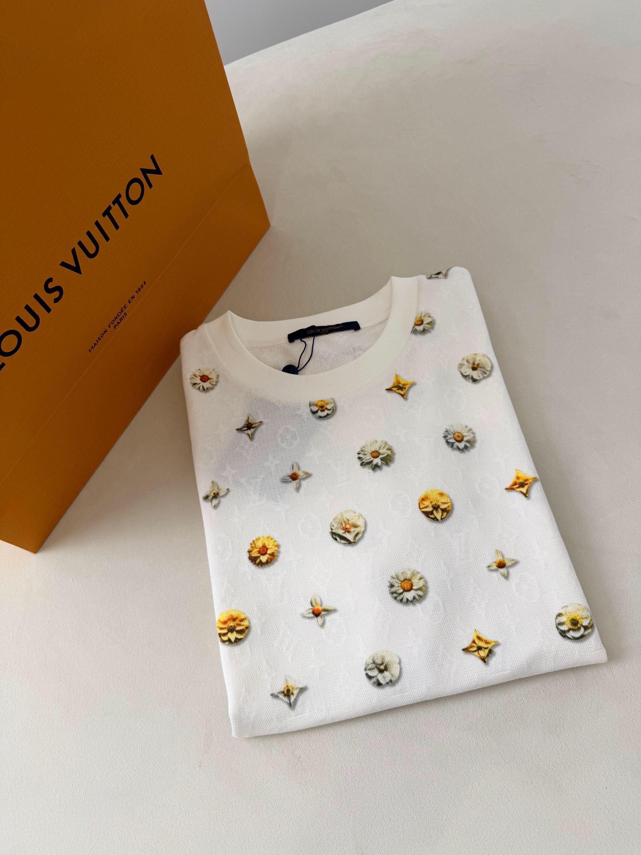 P339 Daisy print T-shirt · image 8
