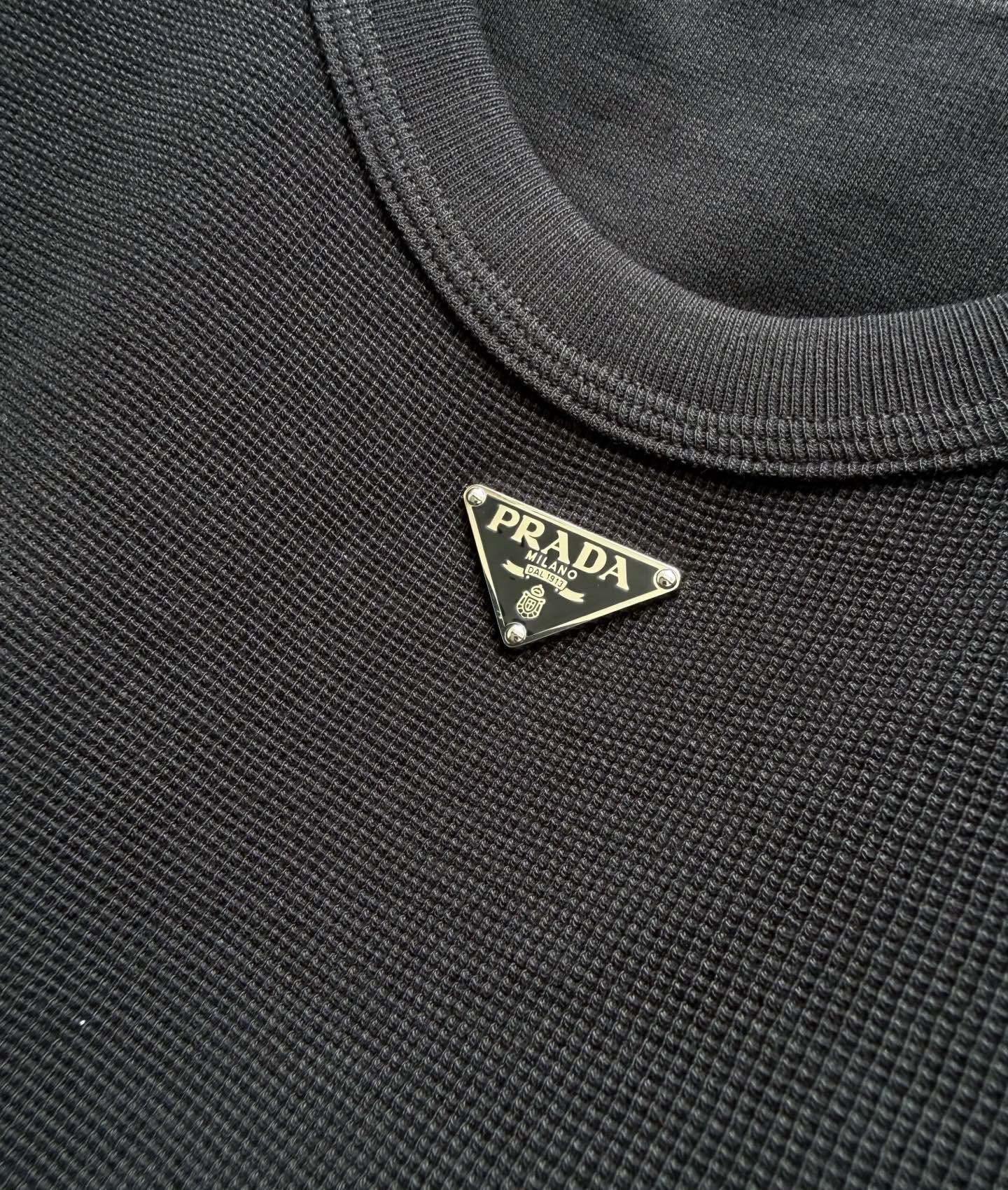 P239 Triangle Knitted Threaded Edge T-shirt · image 6