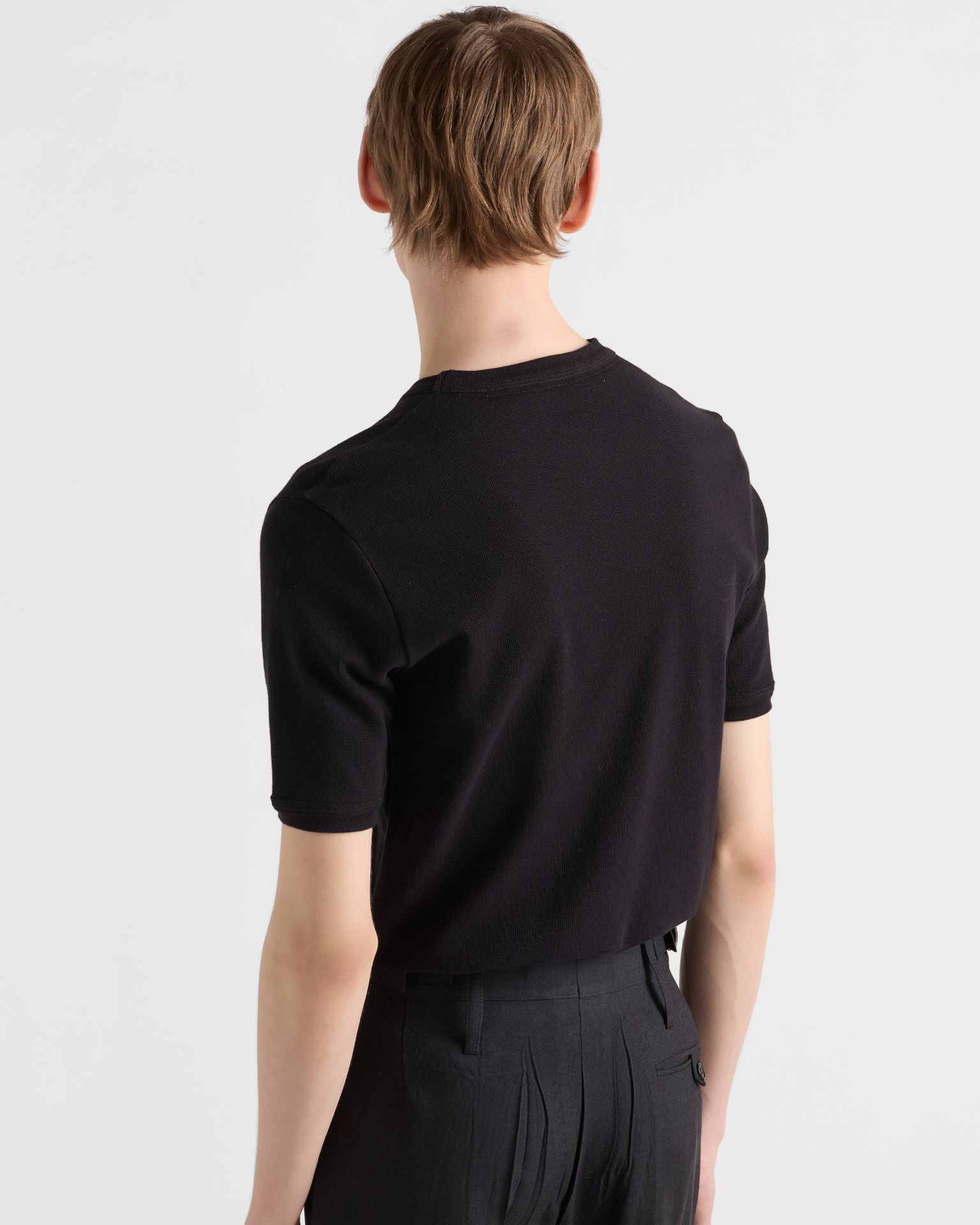 P239 Triangle Knitted Threaded Edge T-shirt · image 13