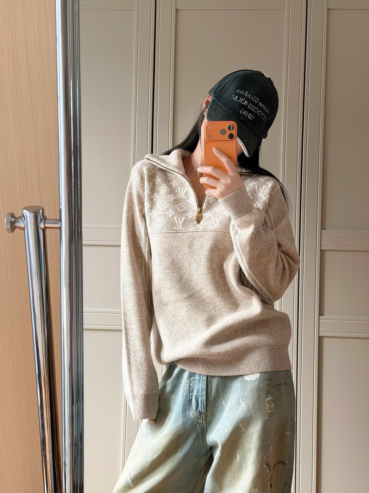 P669 Wool blend half zip sweater · image 18
